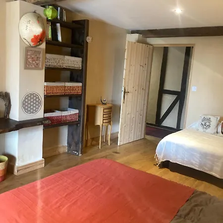 Villa A Colombages Independant Avec Piscine Partagee Avec Le Proprietaire Ponsan-Soubiran